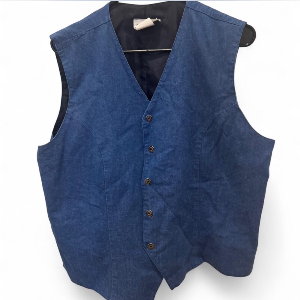 Retro Denim Style Vest With Celestial Sun Button Detailing